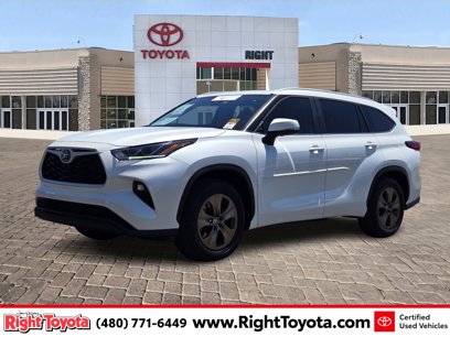 Certified 2023 Toyota Highlander Bronze Edition