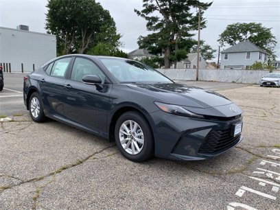 New 2025 Toyota Camry LE
