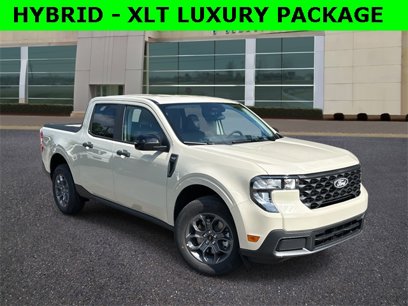 New 2025 Ford Maverick XLT