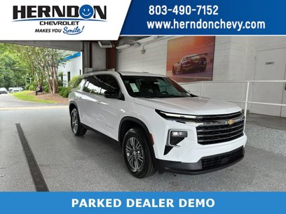 New 2025 Chevrolet Traverse LT w/ LPO, Floor Liner Package