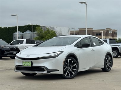 New 2025 Toyota Prius Plug-In Hybrid