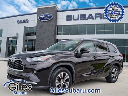 Used 2020 Toyota Highlander XLE