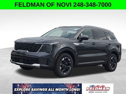 Used 2024 Kia Sorento S w/ Panoramic Sunroof Package