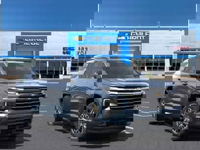 New 2025 Chevrolet Traverse LT