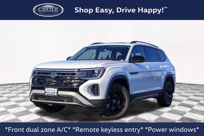 New 2025 Volkswagen Atlas Peak Edition SE