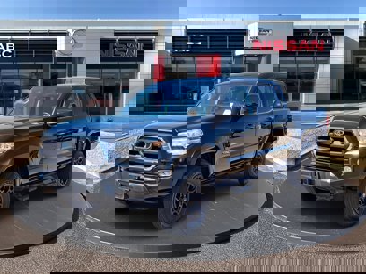 Used 2022 Toyota Tacoma SR5