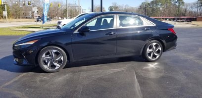 Used 2021 Hyundai Elantra Limited w/ Cargo Package