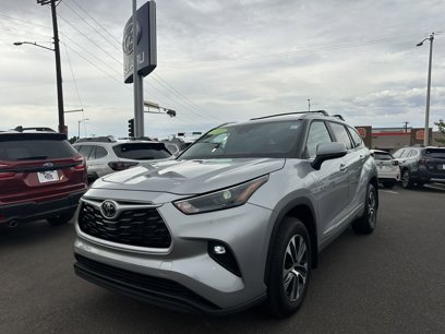 Used 2023 Toyota Highlander XLE