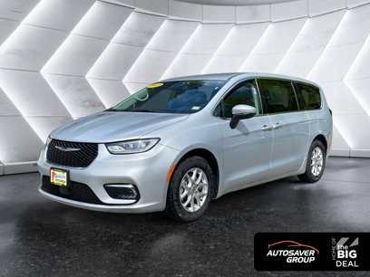 Used 2023 Chrysler Pacifica Touring-L