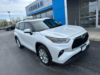 Used 2023 Toyota Highlander Limited