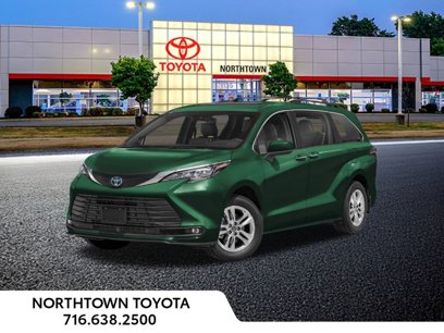 New 2025 Toyota Sienna XLE Woodland Edition