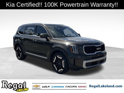 Certified 2023 Kia Telluride EX w/ EX Captain's Chair Package