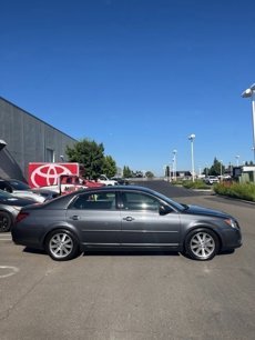 Used 2010 Toyota Avalon Limited