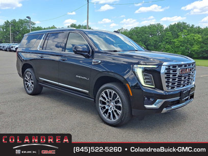 New 2025 GMC Yukon XL Denali w/ Sun & Power Step Package