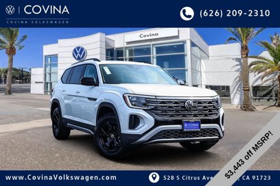 New 2025 Volkswagen Atlas Peak Edition SE