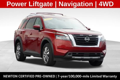 Used 2023 Nissan Pathfinder SL