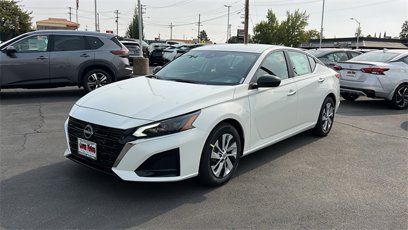 New 2025 Nissan Altima 2.5 S