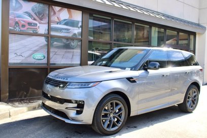 New 2025 Land Rover Range Rover Sport Dynamic SE