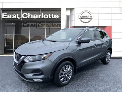 Used 2022 Nissan Rogue Sport SV w/ Technology Package