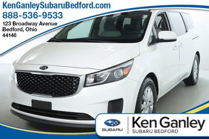 Used 2017 Kia Sedona LX