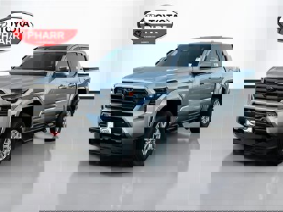 New 2025 Toyota Tacoma SR5