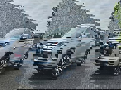 New 2025 Mitsubishi Outlander Sport SE