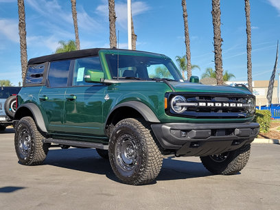 New 2024 Ford Bronco Outer Banks
