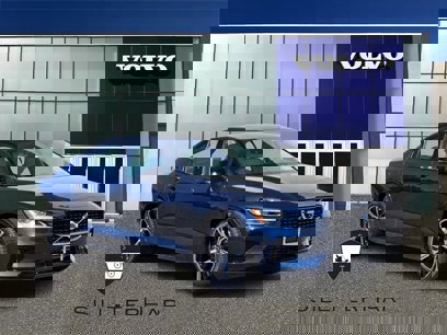 New 2024 Volvo S60 B5 Plus w/ Climate Package