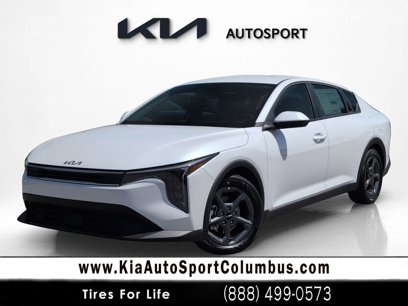 New 2025 Kia K4 LXS