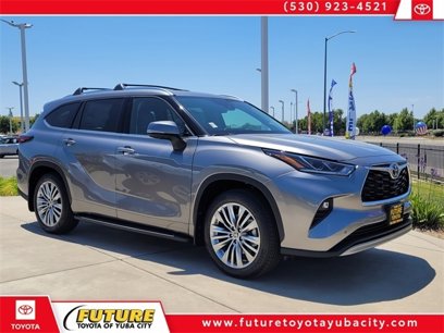 New 2025 Toyota Highlander Platinum