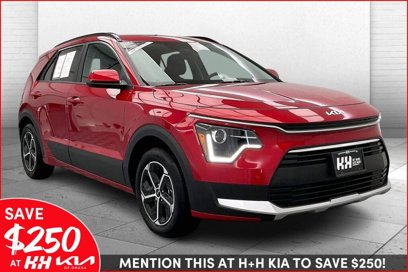 Used 2024 Kia Niro LX