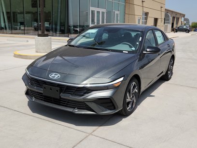 New 2025 Hyundai Elantra Sport