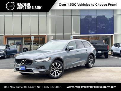 Certified 2022 Volvo V90 B6 Cross Country