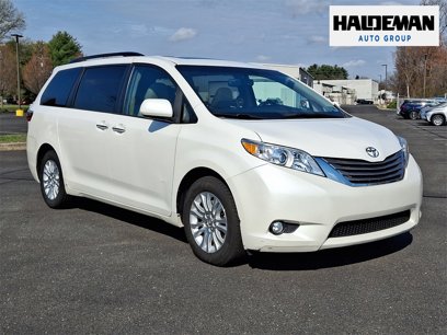 Used 2015 Toyota Sienna XLE