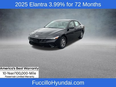 New 2025 Hyundai Elantra SE