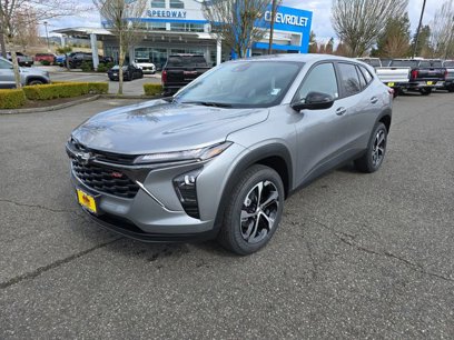 New 2025 Chevrolet Trax RS w/ Sunroof Package