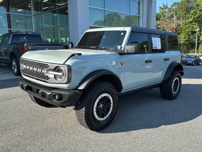 Certified 2023 Ford Bronco Badlands w/ Sasquatch Package