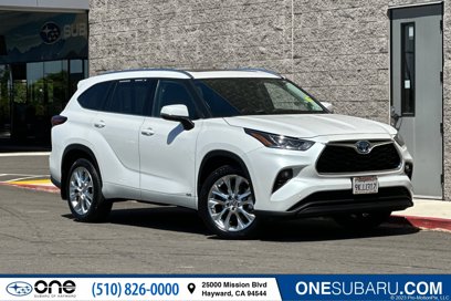 Used 2024 Toyota Highlander Limited