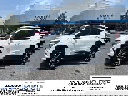 Certified 2025 Chevrolet Trax RS