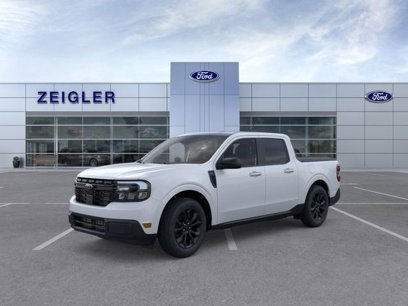 New 2024 Ford Maverick Lariat w/ Black Appearance Package