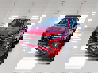 New 2025 GMC Canyon Elevation w/ Convenience Package