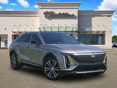 New 2025 Cadillac Lyriq Luxury