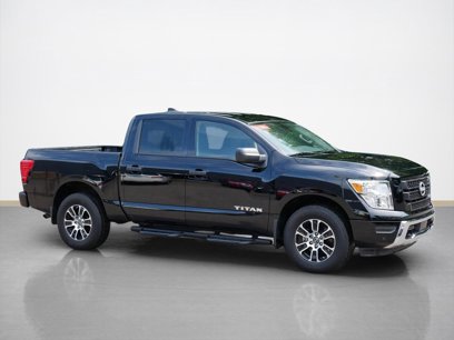 Used 2024 Nissan Titan SV w/ SV Convenience Package