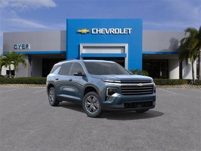New 2025 Chevrolet Traverse LT