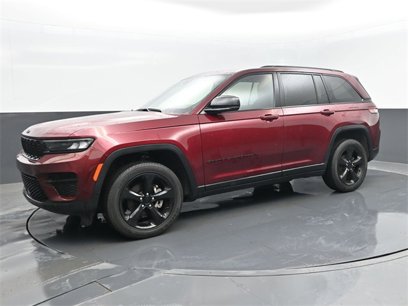 Used 2023 Jeep Grand Cherokee Altitude
