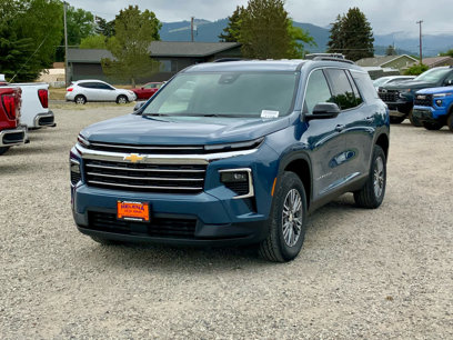 New 2025 Chevrolet Traverse LT
