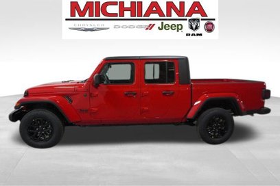 New 2023 Jeep Gladiator Sport