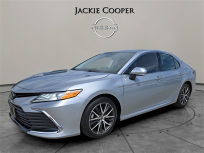 Used 2023 Toyota Camry XLE w/ Cold Weather Package
