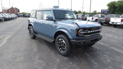 New 2025 Ford Bronco Outer Banks