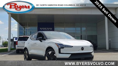 New 2025 Volvo EX30 Plus w/ Climate Package